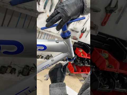 How to Install Bike Headset Properly #mountainbike #mtb