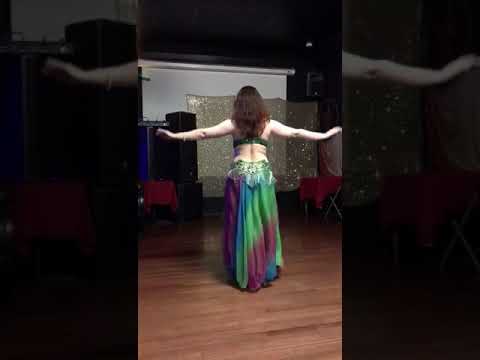 Yuliya Lunessia ~ Karsihlagala by Issam