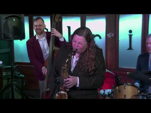 Joe Farnsworth Quartet Featuring Sarah Hanahan - Body and Soul