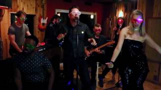 Chris Mann - I Wanna (One Dance) With Somebody - (Drake/Whitney mashup)