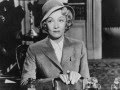 Marlene Dietrich - I May Never Go Home Anymore, Live.
