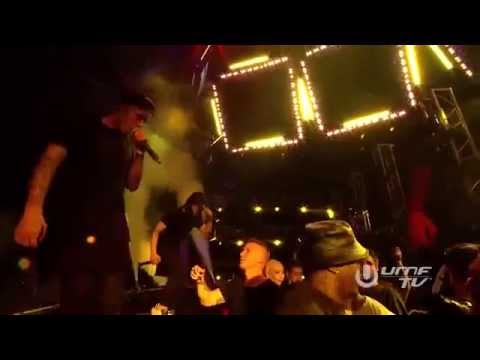 Skrillex and Diplo - Where Are Ü Now (feat.Justin Bieber) LIVE @ ULTRA MUSIC FESTIVAL 2015