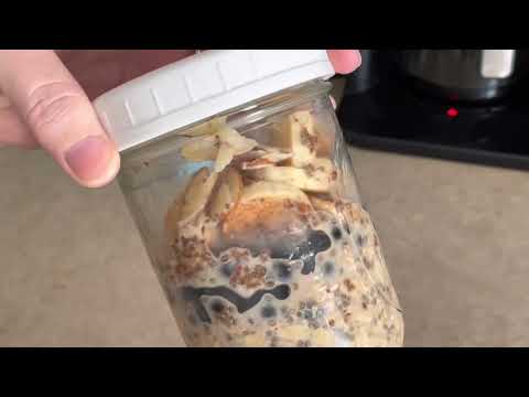 Overnight Oats with Bananas, Blueberries, Chia Seeds and more. - Trying something new !