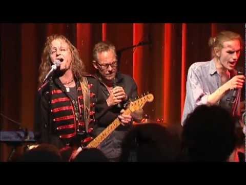 Live at Bryggarsalen - Svahnmärkt, Krusbär Holm, Pohn Jettri, Tomas Ringvall.