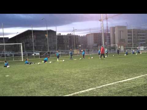 Ejercicio entrenamiento del Prebenjamin B del AT Chopera Alcobendas 04