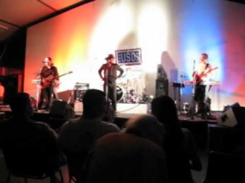 Bad Ass Blues In Bosnia. Kind Hearted Woman/Red House mix.