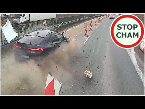 Wypadek BMW na S8 - pijany wjechał z zapory #1050 Wasze Filmy