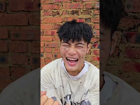 Người mẹ nghèo xót xa khi con bị bắt nạt vì nghèo #shorts #kindness #mother #touchingstory