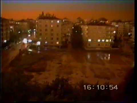 05-05-1993 Gaziantep Çöl bulutlarının getirdiği yağmur