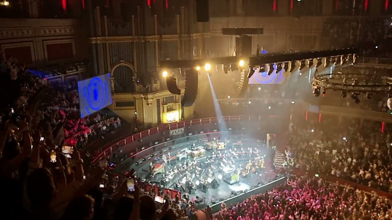 Ministry of Sound Classical & Anna Lapwood. Faithless, Insomnia , 07/06/25 Royal Albert Hall