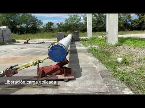 Prueba flexión y rotura de poste en concreto 10m X 1050 KGF.
