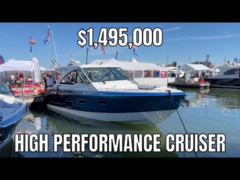 High Performance Boat (Formula 380 SUPER SPORT Crossover)