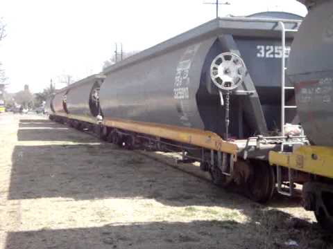 Tren del Belgrano Cargas ingresando a Estacion Central Cordoba