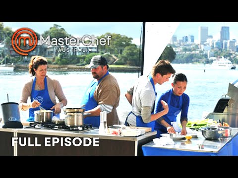 Quite the Catch in MasterChef Australia! | S01 E33 | Full Episode | MasterChef World