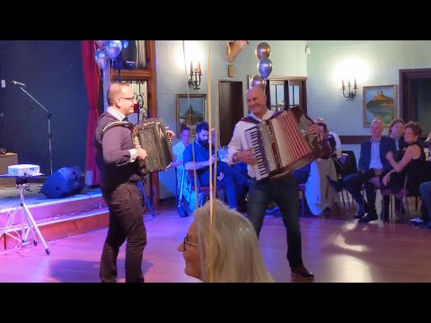 Denis Novato & Gegi in Australia 2020 - Na golici - Trompetenecho