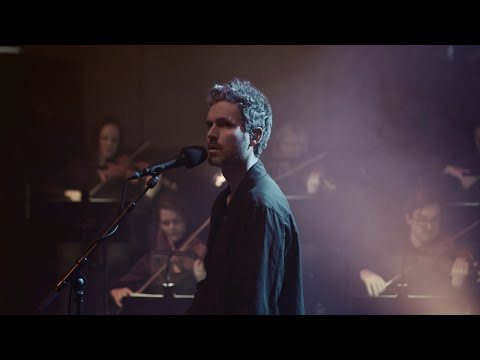 HAEVN - Throw Me a Line (Upclose Concert)