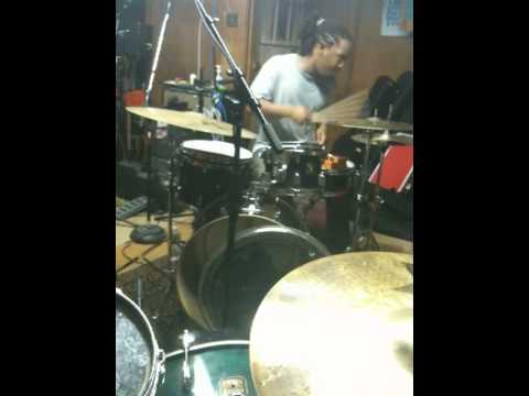 Louis Cato messin around in the shed part 2