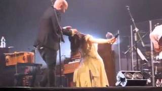 Elisa e Giuliano Sangiorgi - Basta così e Ti vorrei sollevare live @ Gran Teatro Roma 7 maggio 2011