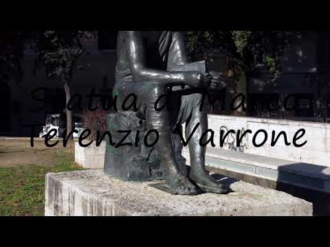 How to say Statua di Marco Terenzio Varrone in English?