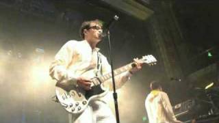 Weezer - Can&#39;t Stop Partying (Live MySpace Secret Show)