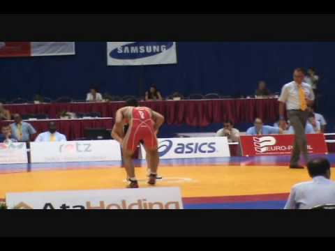 Davit Khusishvili (GEO) dec. Arsen Shallaev (RUS), 74 kg semis men's freestyle at Junior Worlds