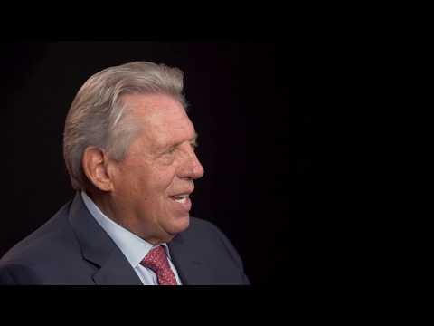Minute With Maxwell: STORY - John Maxwell Team