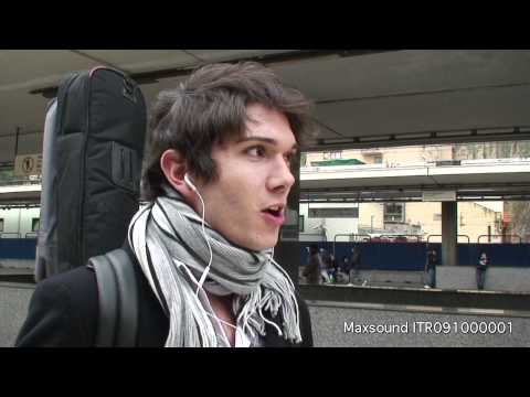 Due calci e un pallone - Gennaro Abbate