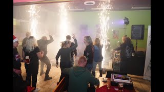 Video Stará škola JINAK - Rockové Vánoce - sestřih