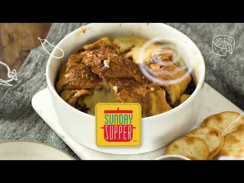 Easy Baked Brie in Crescent Rolls