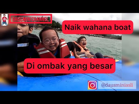 Daus Mini & Keluarga Menerjang Ombak !!!