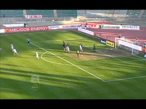 Bari - Vicenza 2 - 2 - Serie Bwin 2011-2012 - 20° Giornata - 17/12/2011