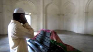 Echo @ Qutub Shahi Tombs Part 1