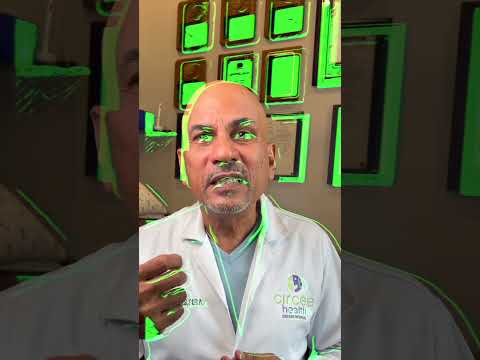 Exploring Keto: 2 Benefits and 3 Risks You Need to Know