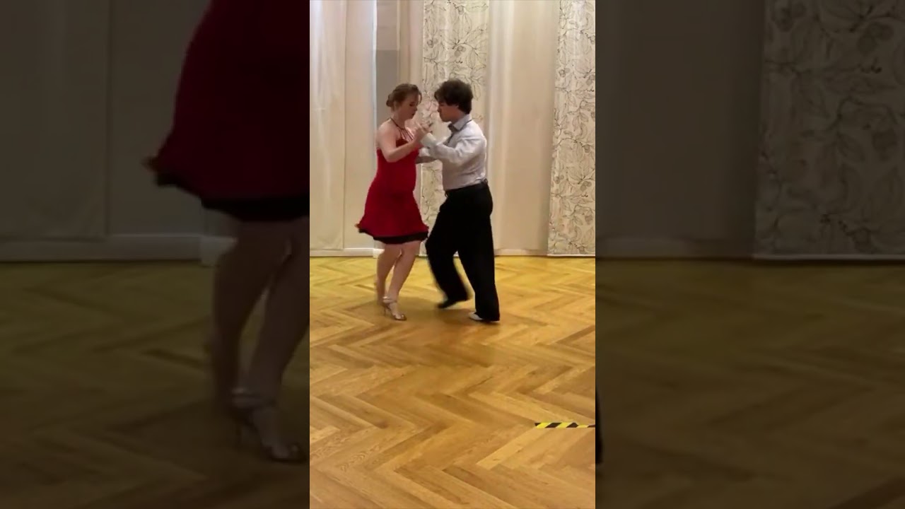 Universitango.com - Pablo & Ludmila - Sacadas, Boleo and Barrida