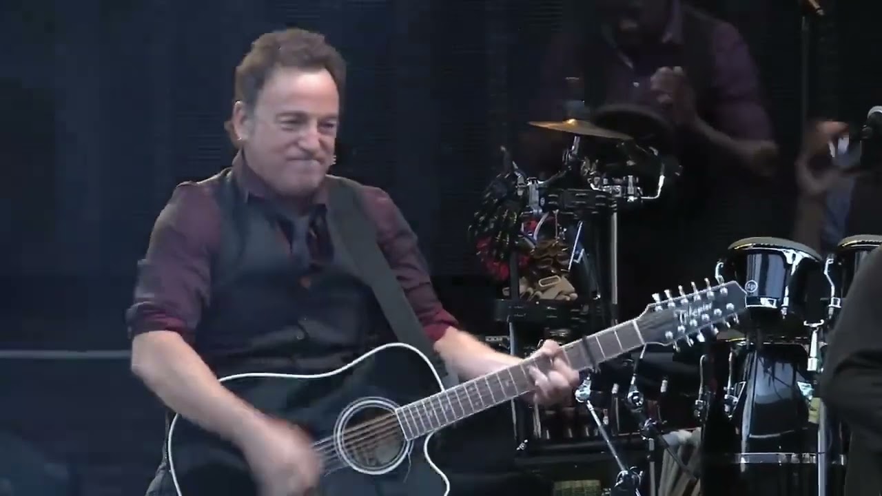 Bruce Springsteen - When I Leave Berlin - Live at Olympiastadion, Berlin, Germany (05/30/2012) - YouTube