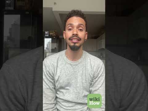 How to Make Hot Chocolate in the Microwave - Reader Tip