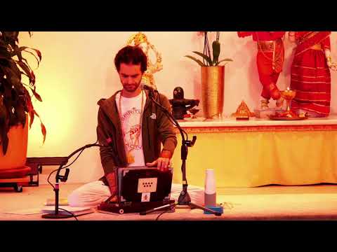 Mantras & Sutras - Yoga Mittelstufe mit Devadas - Yoga Vidya Ashram Live - 9:15 Uhr 05.10.2021