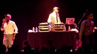 Blackstar Performing "Brown Skinned Lady" @ House Of Blues Chicago