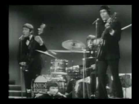 Sounds Incorporated - Beautiful Balloon