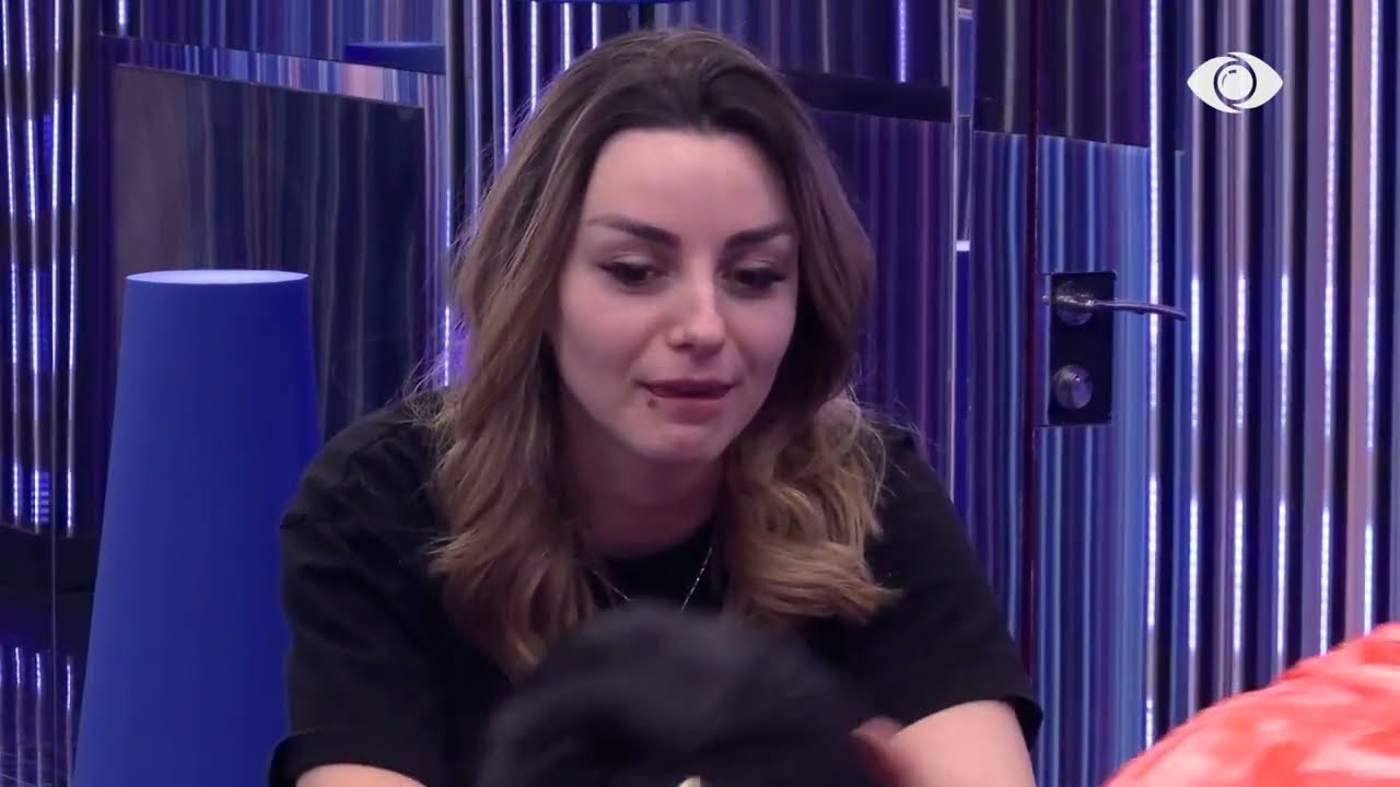 “Mendon që ka më hapsirë për të pasur diçka me Keijsin?”/ Stelina- Inës: Kur ti erdhe në shtëpi, ai…