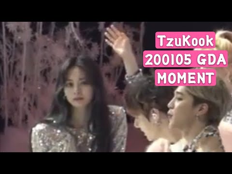 Jungkook ll Tzuyu - 200105 GDA Moment