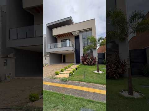 Sobrado com armários planejados, a venda no condomínio Jardins Capri / Sen. Canedo Go. (62)982449740