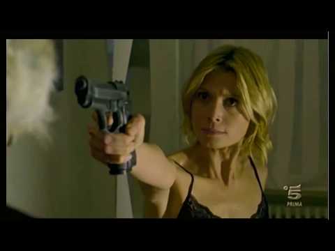 RIS Roma 3 Mario Pugliese e Lucia Brancato – Gun In My Hand