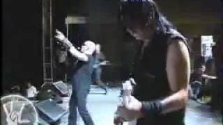 4) Rocker - Angeles del Infierno (Vive Latino 2008).wmv