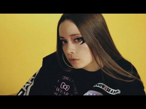 "ME GUSTARIA INCURSIONARME EN EL ROCK" : SANTA SALUT | ENTREVISTA EXCLUSIVA SANTA SALUT | Altavoz