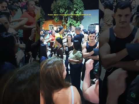 POATAN E GLOVER TEIXEIRA, CURTINDO UM FORRÓ EM SOBRÁLIA-MG. #poatan #gloverteixeira #ufc  #mma