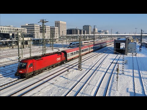 1216 032 mit EC 87 (München Hbf - Bologna Centrale)