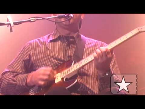 Paralamas do Sucesso e Andreas Kisser tocam juntos no Olympia - Arquivo Radar Showlivre 2004