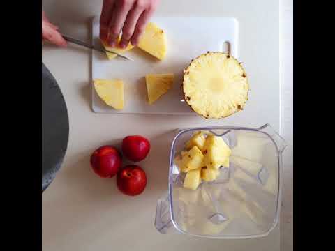 How to peel a pineapple (the correct way)