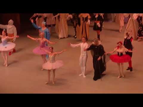 2017.11.22 Renata Shakirova, Philipp Stepin Sleeping Beauty Bows